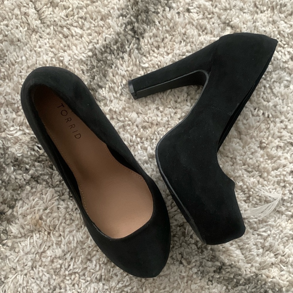 Torrid Black Pumps